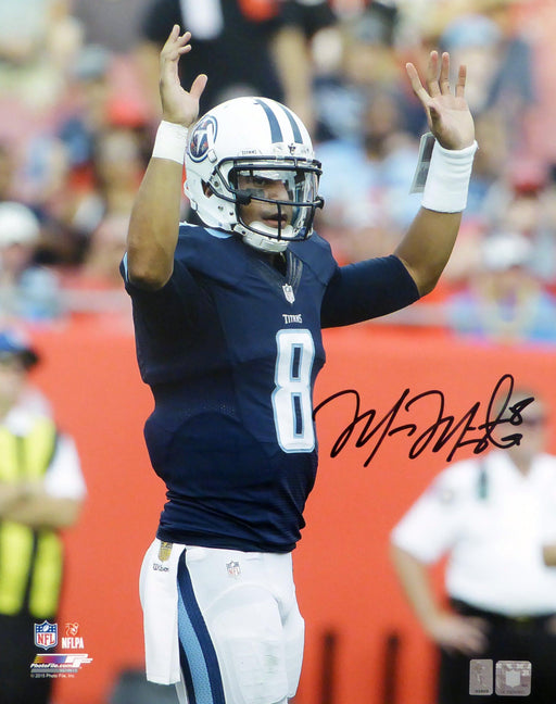Marcus Mariota Autographed 16x20 Photo Tennessee Titans MM Holo Stock #94940 - RSA