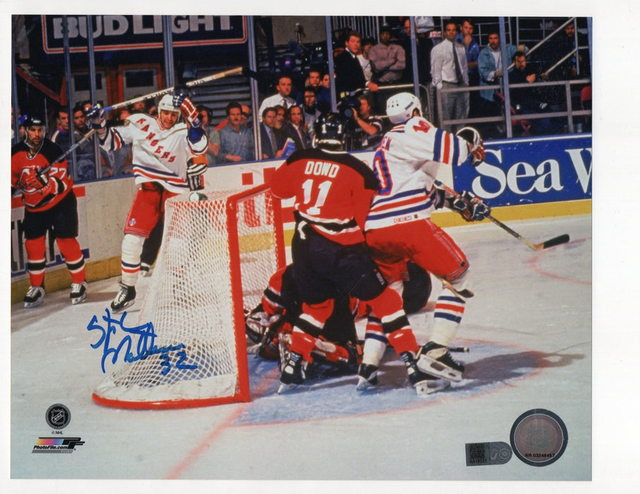 Stephane Matteau Signed 8x10 Photo (AIV AA18323)