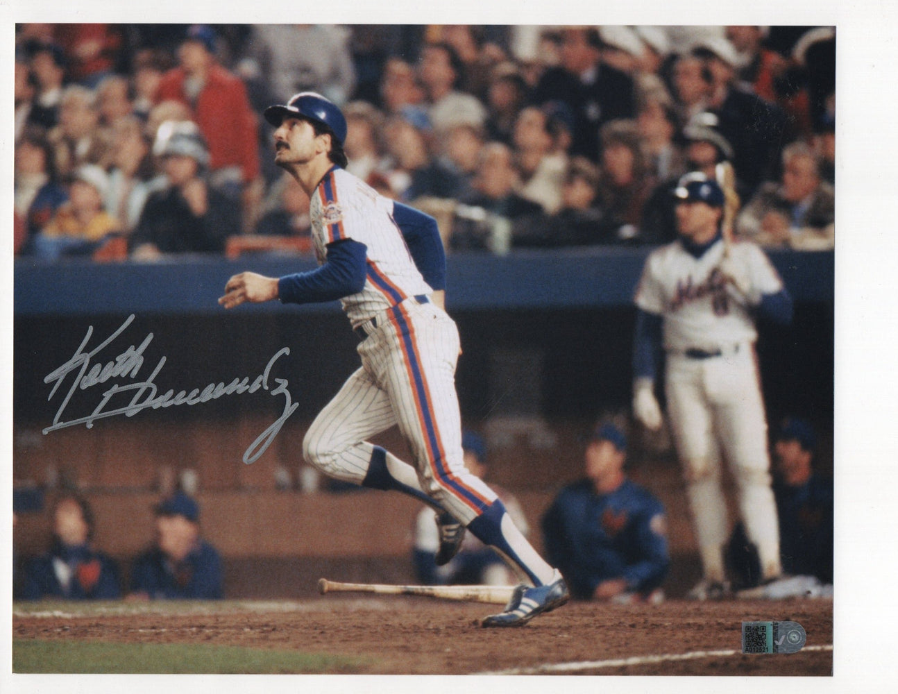 Keith Hernandez Signed 8x10 Photo (AIV AA12521)