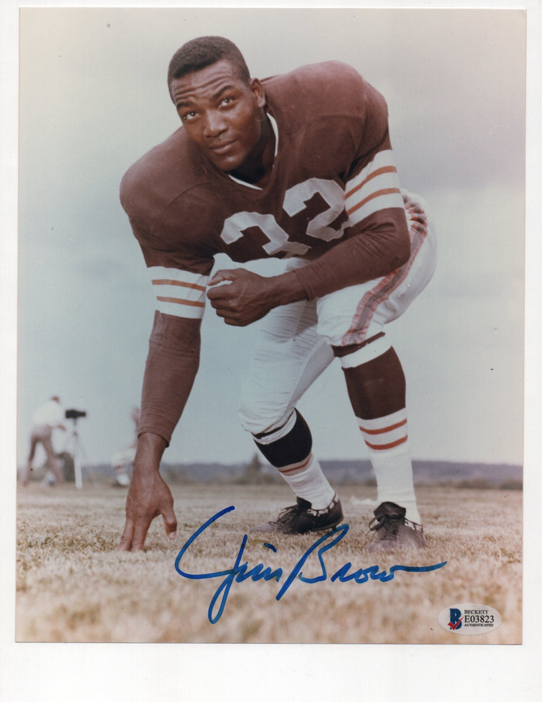 Jim Brown Signed 8x10 Photo (Beckett E03823)