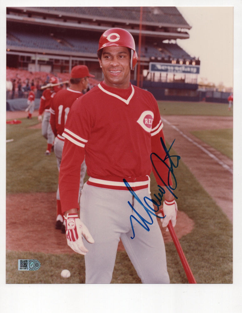 Mario Soto Signed 8x10 Photo (AIV AA13812)