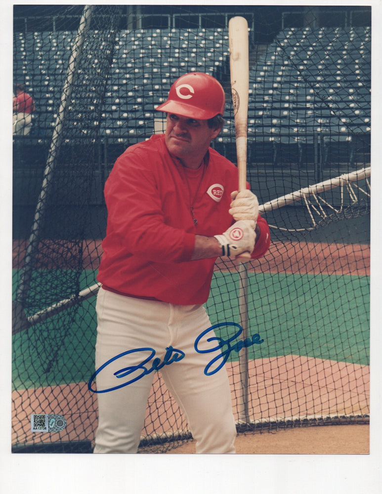 Pete Rose Signed 8x10 Photo (AIV AA13736)