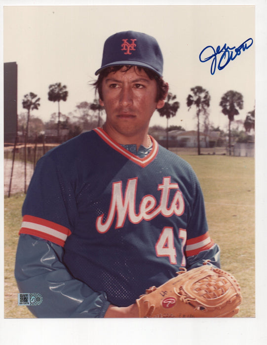 Jesse Orosco Signed 8x10 Photo (AIV AA13578)