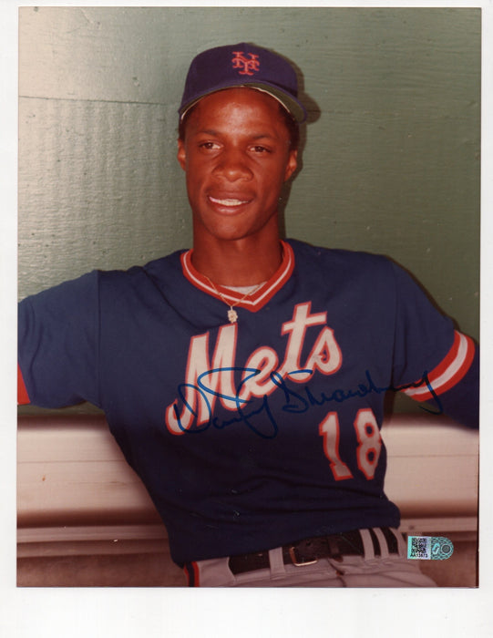 Daryl Strawberry Signed 8x10 Photo (AIV AA13673)
