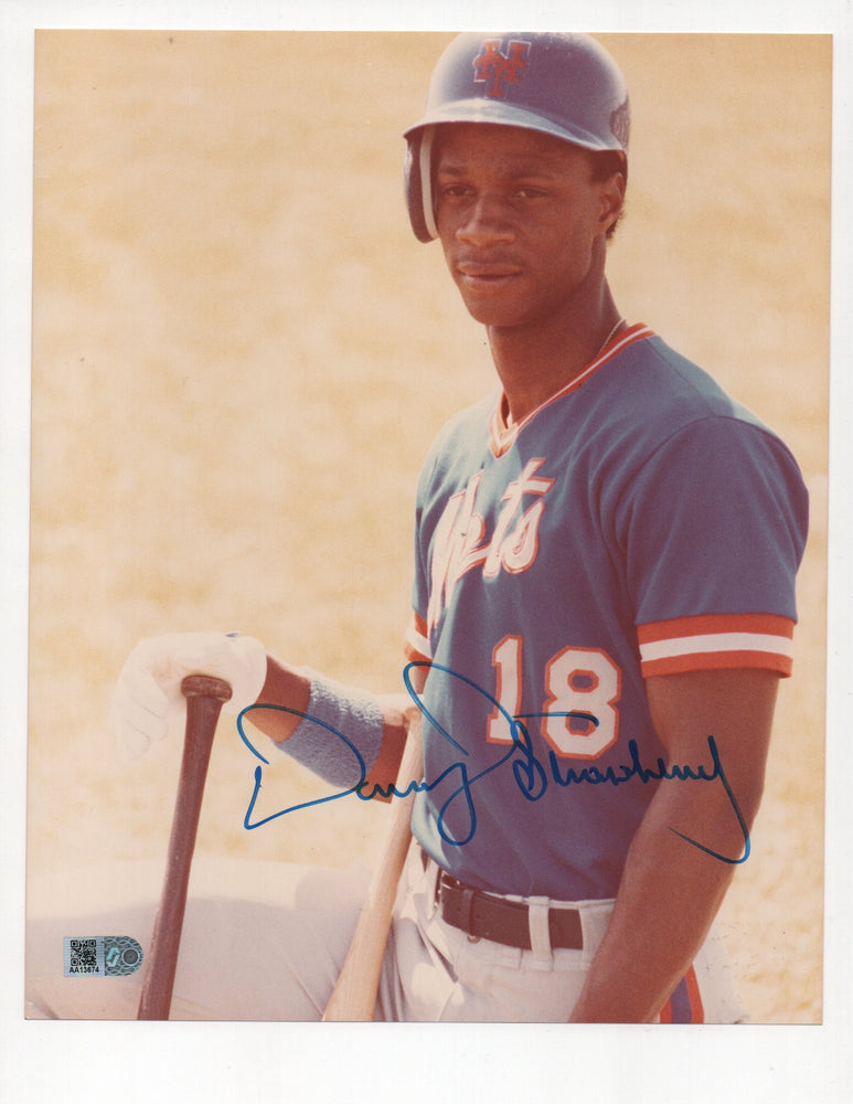 Daryl Strawberry Signed 8x10 Photo (AIV AA13674)