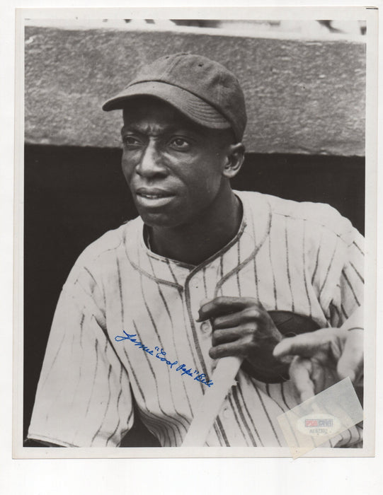 James 'Cool Papa' Bell Signed 8x10 Photo (PSA AE87392)