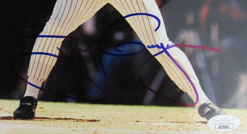 Tony Gwynn Signed 8x10 Photo JSA AI76661 - RSA