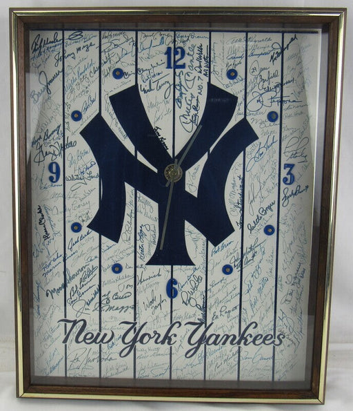 Mickey Mantle Yogi Berra Joe DiMaggio + More Signed Yankees Framed Poster Clock JSA YY48442 LOA