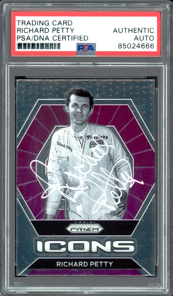Richard Petty Autographed 2022 Panini Prizm Card #81 Card Nascar PSA/DNA