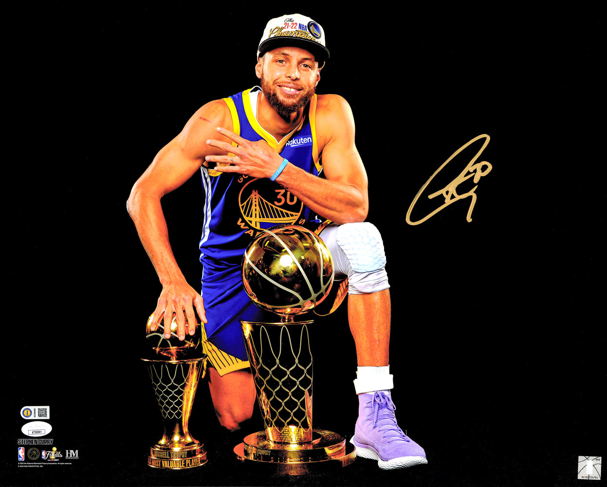 Stephen Curry Autographed 16x20 Photo Golden State Warriors 2021-22 NBA Finals With Trophy JSA