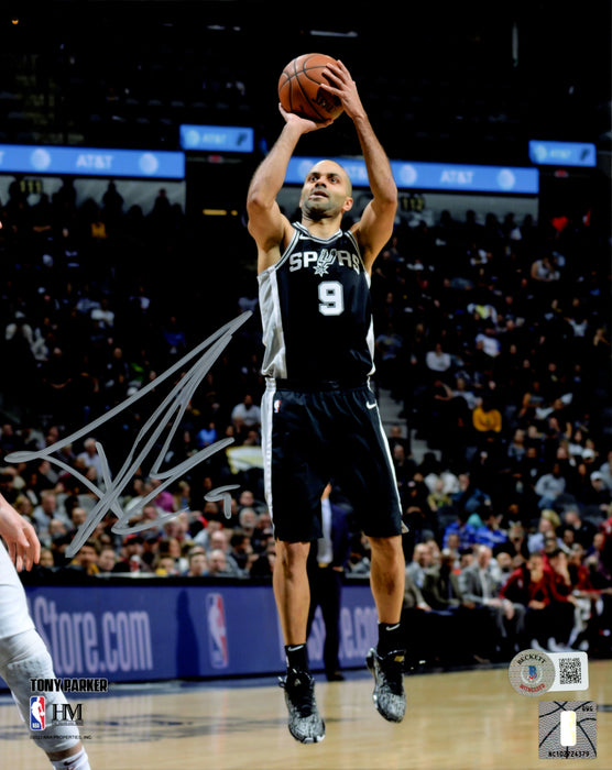 Tony Parker Autographed 8x10 Photo San Antonio Spurs Beckett BAS Witness