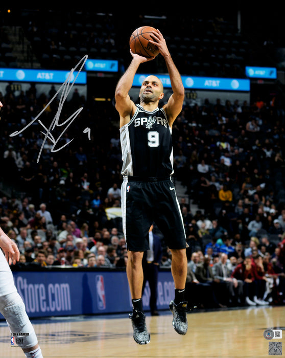 Tony Parker Autographed 16x20 Photo San Antonio Spurs Beckett BAS Witness