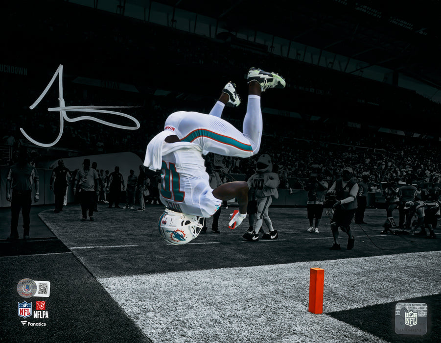 Tyreek Hill Autographed 11x14 Photo Miami Dolphins Spotlight Selfie Backflip Beckett BAS Witness