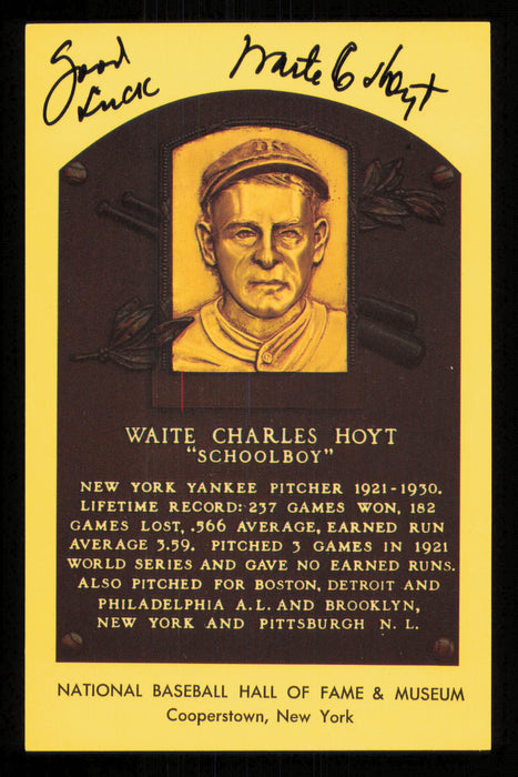 Waite Hoyt Autographed Hall of Fame HOF Plaque Postcard New York Yankees