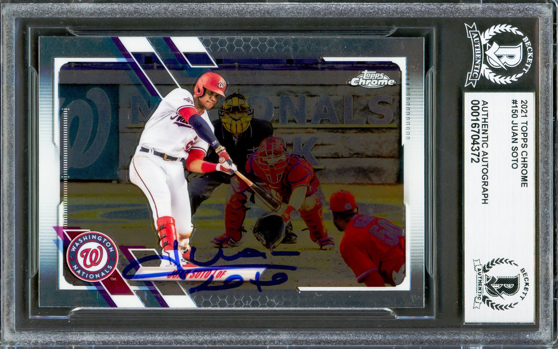 Juan Soto Autographed 2021 Topps Chrome Card #150 New York Yankees Beckett BAS #16704372