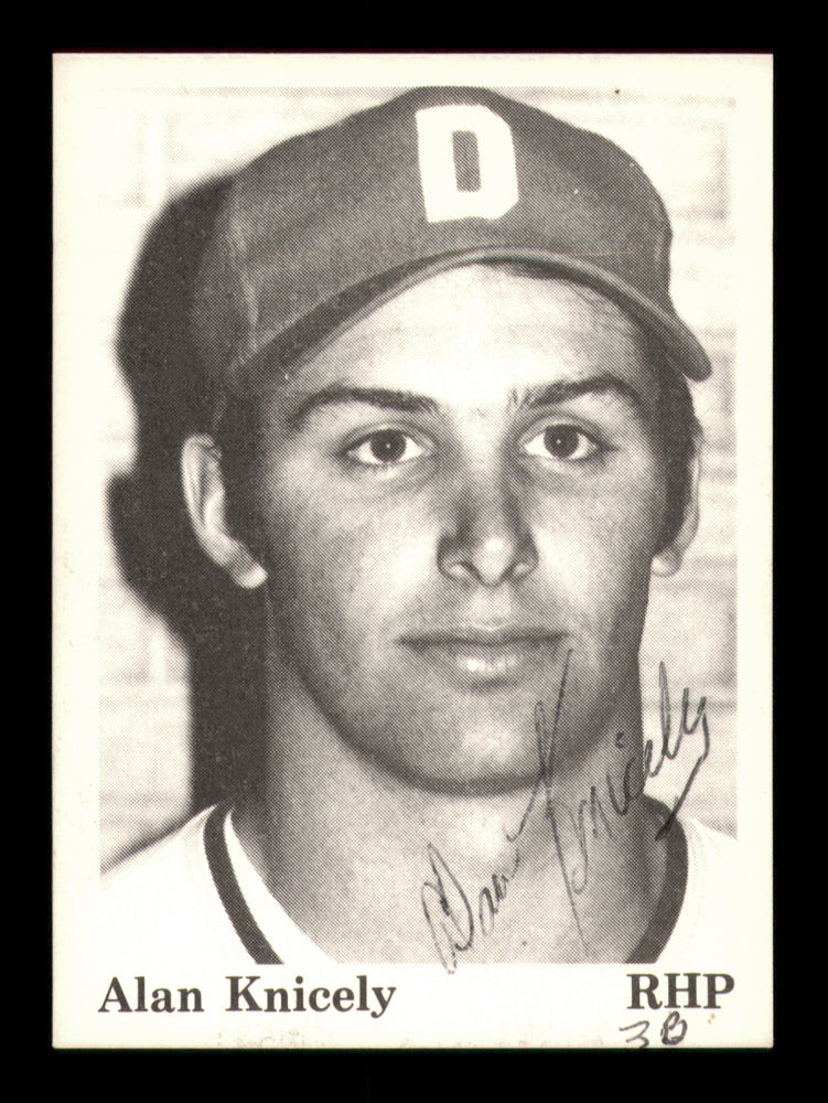Alan Knicely Autographed 1975 TCMA Rookie Card #18 Dubuque Packers
