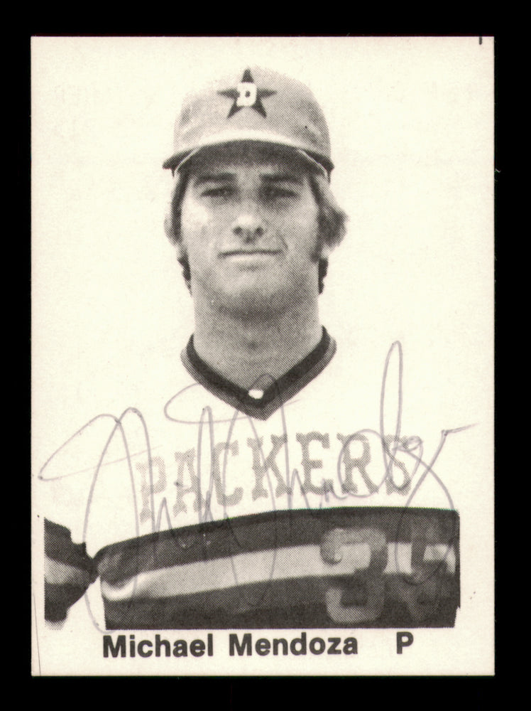 Michael Mike Mendoza Autographed 1976 TCMA Rookie Card Dubuque Packers