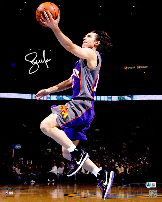 Steve Nash Autographed 16x20 Photo Phoenix Suns Beckett BAS Witness