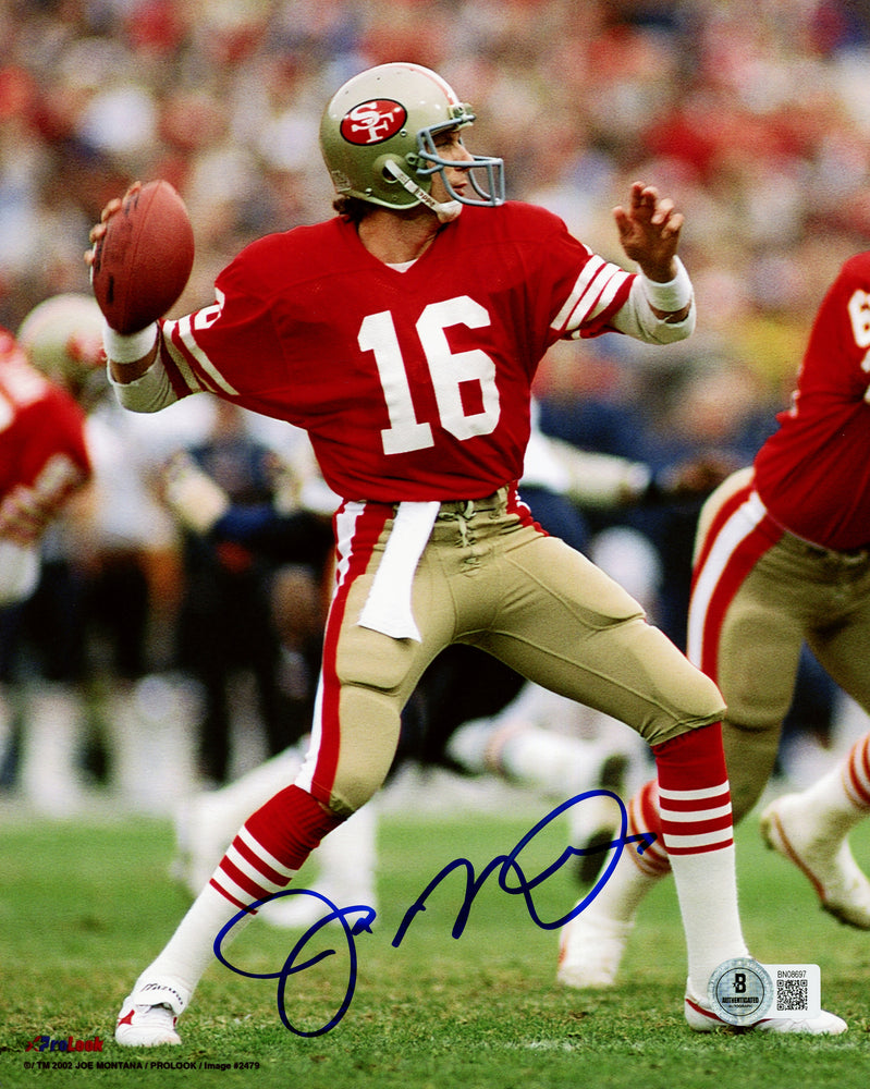 Joe Montana Autographed 8x10 Photo San Francisco 49ers Beckett BAS QR