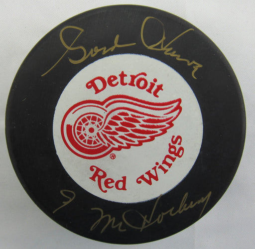 Gordie Howe Signed Auto Red Wings Hockey Puck JSA CJ55876