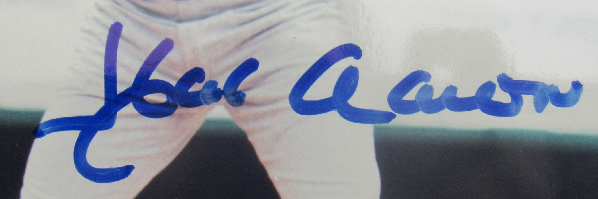 Hank Aaron Signed 8x10 Photo JSA CN60140