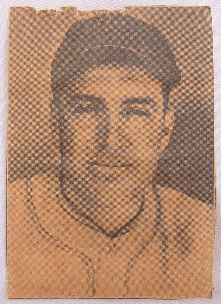 Pie Traynor Signed Auto Newspaper Photograph JSA LOA ZZ71858