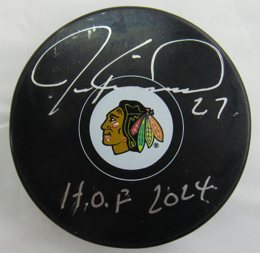 Jeremy Roenick Signed Blackhawks Logo Hockey Puck w/ Insc Beckett Hologram