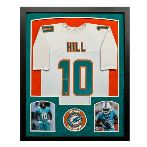 Tyreek Hill Signed Miami White Custom Double-Suede Framed football Jersey (Beckett)