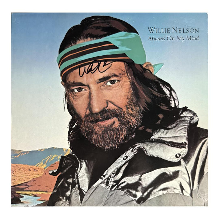 Willie Nelson Signed Always On My Mind Vinyl Record (JSA)