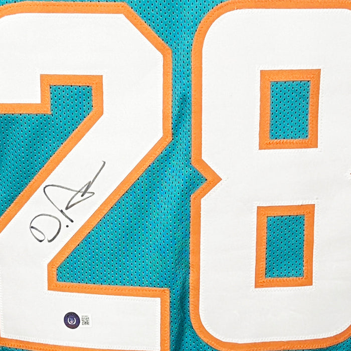 De'Von Achane Signed Miami Teal Football Jersey (Beckett)