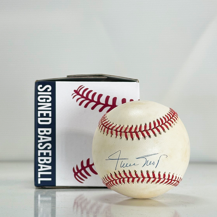 Signed Baseball Limited Series MLB Collectors Hobby Box - Willie Mays