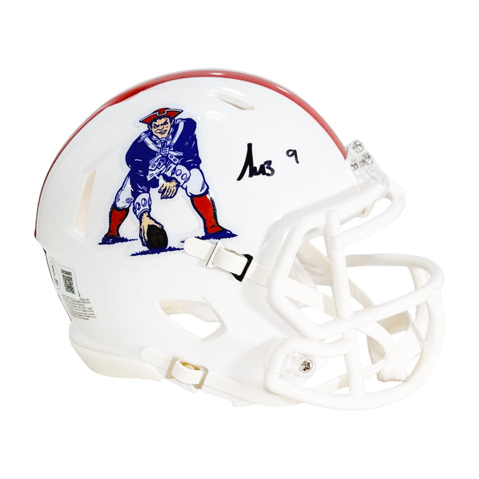 Kayshon Boutte Signed New England Patriots Throwback 82-89 Speed Mini Football Helmet (Beckett)