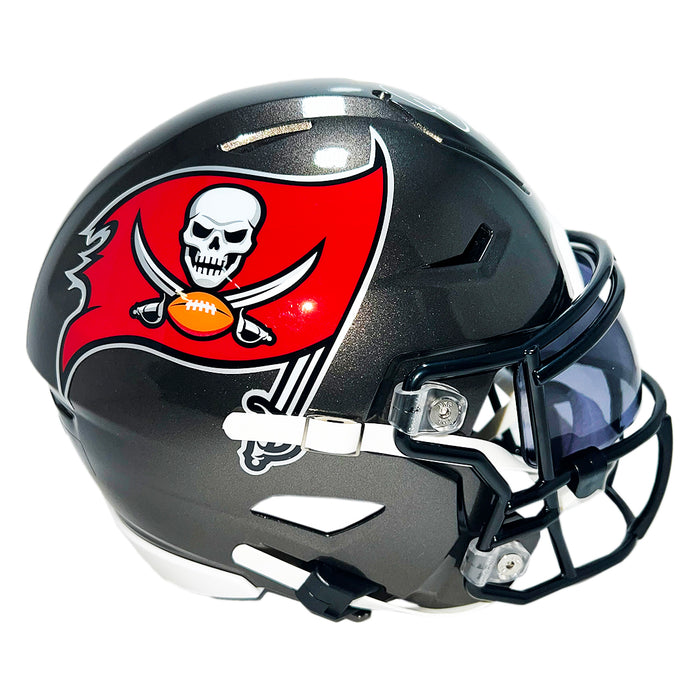 Derrick Brooks Signed Tampa Bay Buccaneers Midi SpeedFlex Football Helmet (Beckett)