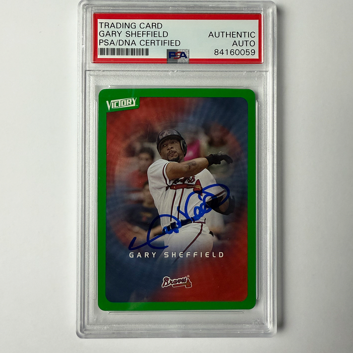 Gary Sheffield Signed 2003 Victory #12 PSA Auto Authentic