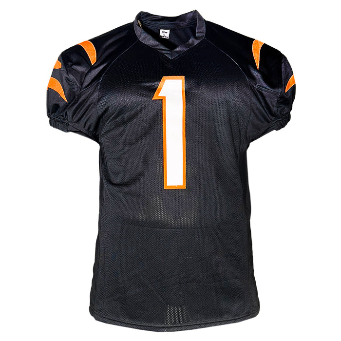 Ja'Marr Chase Signed Cincinnati Black Game Style Football Jersey (Beckett)