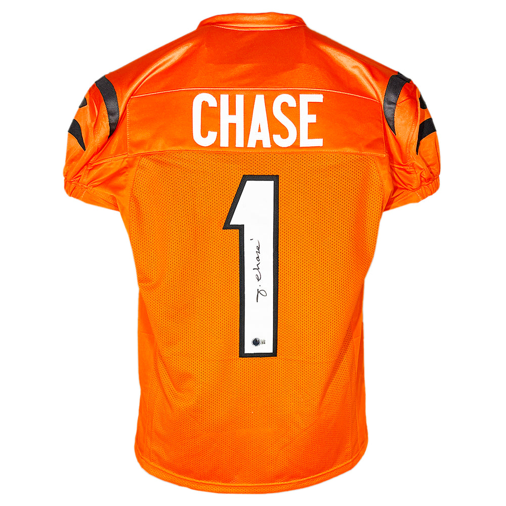 Ja'Marr Chase Signed Cincinnati Orange Game Style Football Jersey (Beckett)