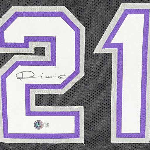 Vlade Divac Signed Sacramento Black Basketball Jersey (Beckett)