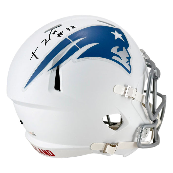 TreVeyon Henderson Signed New England Patriots Rivalries Speed Full-Size Replica Football Helmet (JSA)