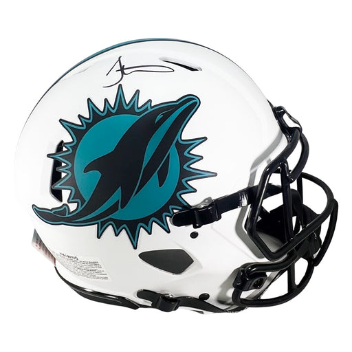 Tyreek Hill Signed Miami Dolphins Authentic Lunar Speed Full-Size Football Helmet (Beckett)