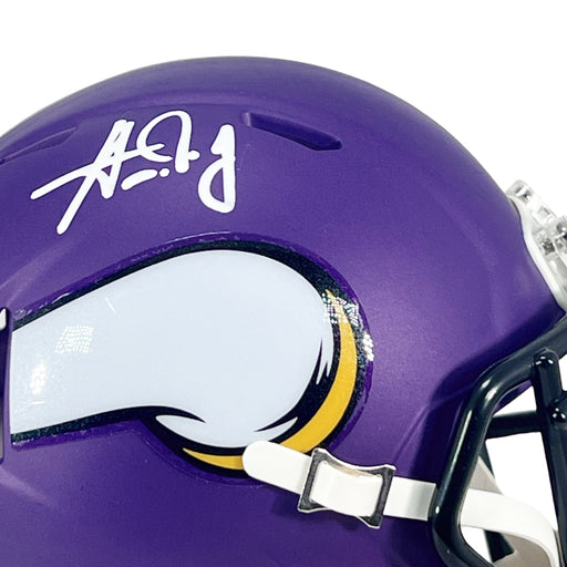 Aaron Jones Signed Minnesota Vikings Speed Mini Football Helmet (Beckett)