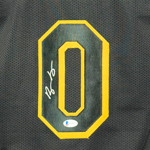 Kyle Kuzma Signed Los Angeles Black Basketball Jersey (Beckett)