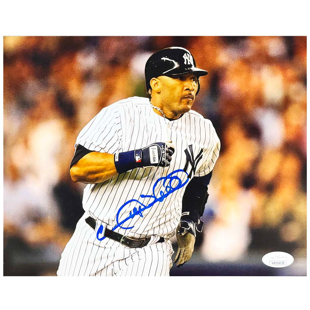 Gary Sheffield Signed New York Pose 13 Baseball 8x10 Photo (JSA)
