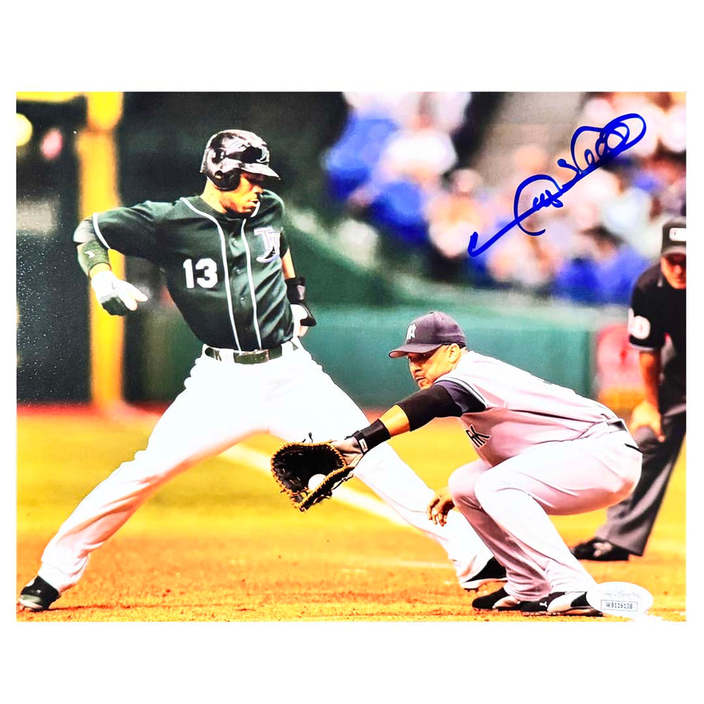 Gary Sheffield Signed New York Pose 15 Baseball 8x10 Photo (JSA)