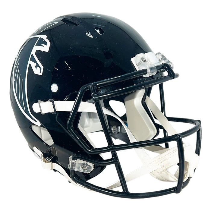 Michael Vick Signed Atlanta Falcons Throwback 90-02 Speed Full-Size Replica Football Helmet (Beckett)