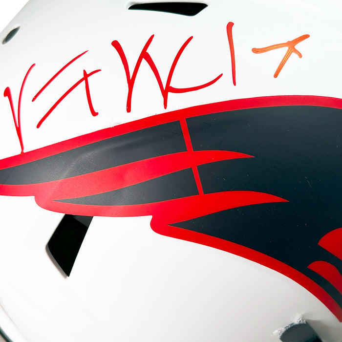 Vince Wilfork Signed New England Patriots Authentic Lunar Speed Full-Size Football Helmet (Beckett)
