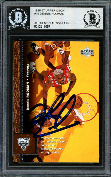 Dennis Rodman Autographed 1996-97 Upper Deck Card #19 Chicago Bulls Be — RSA