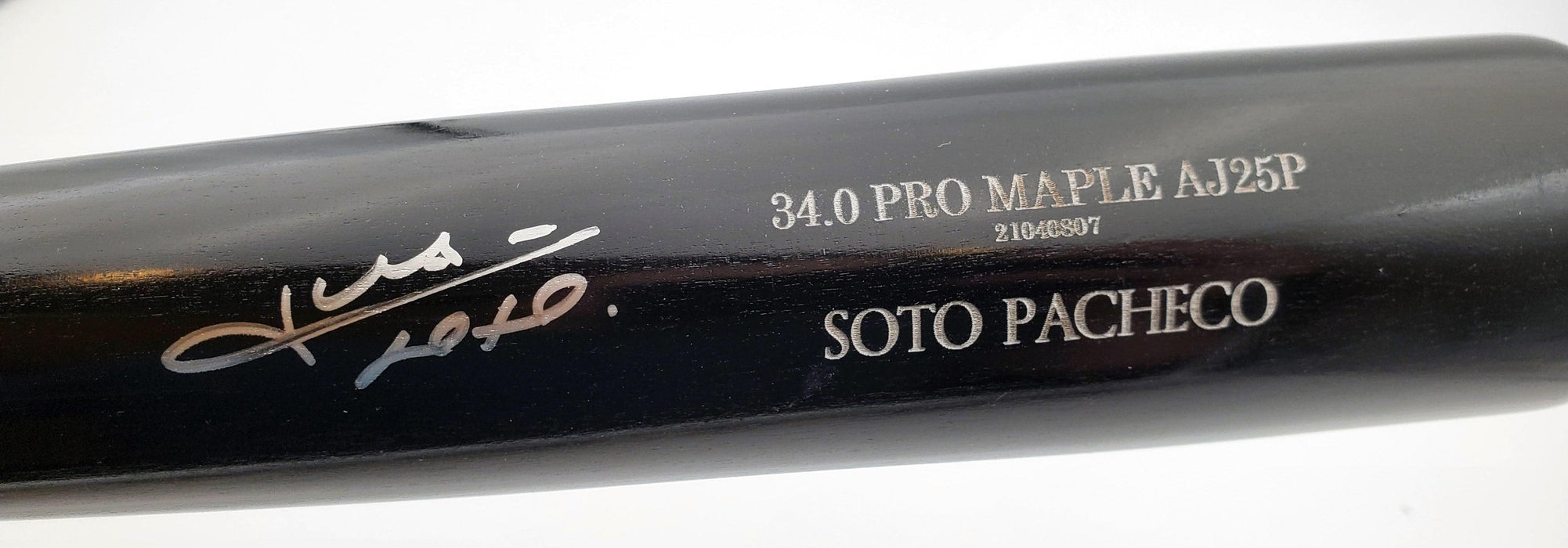 Juan Soto Autographed Black Old Hickory Game Model Bat Washington Nationals Beckett BAS QR Stock #195176 - RSA