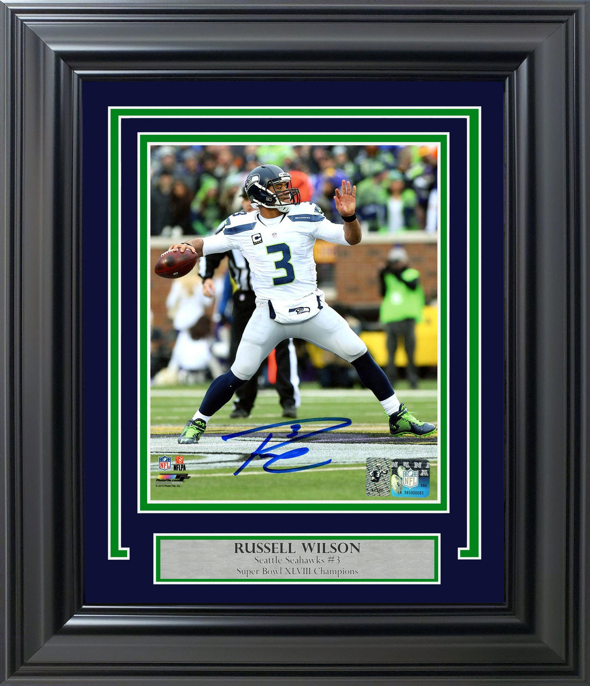 Russell Wilson Autographed Framed 8x10 Photo Seattle Seahawks RW Holo — RSA