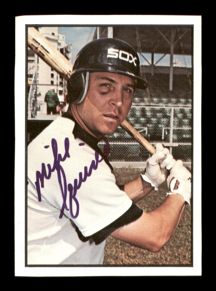 Mike Squires Autographed 1978 SSPC Card #147 Chicago White Sox SKU #204547 - RSA