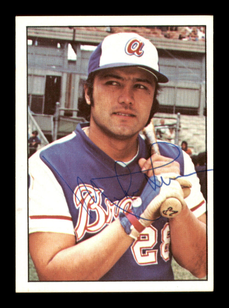 Mike Lum Autographed 1975 SSPC Card #11 Atlanta Braves SKU #204788 - RSA